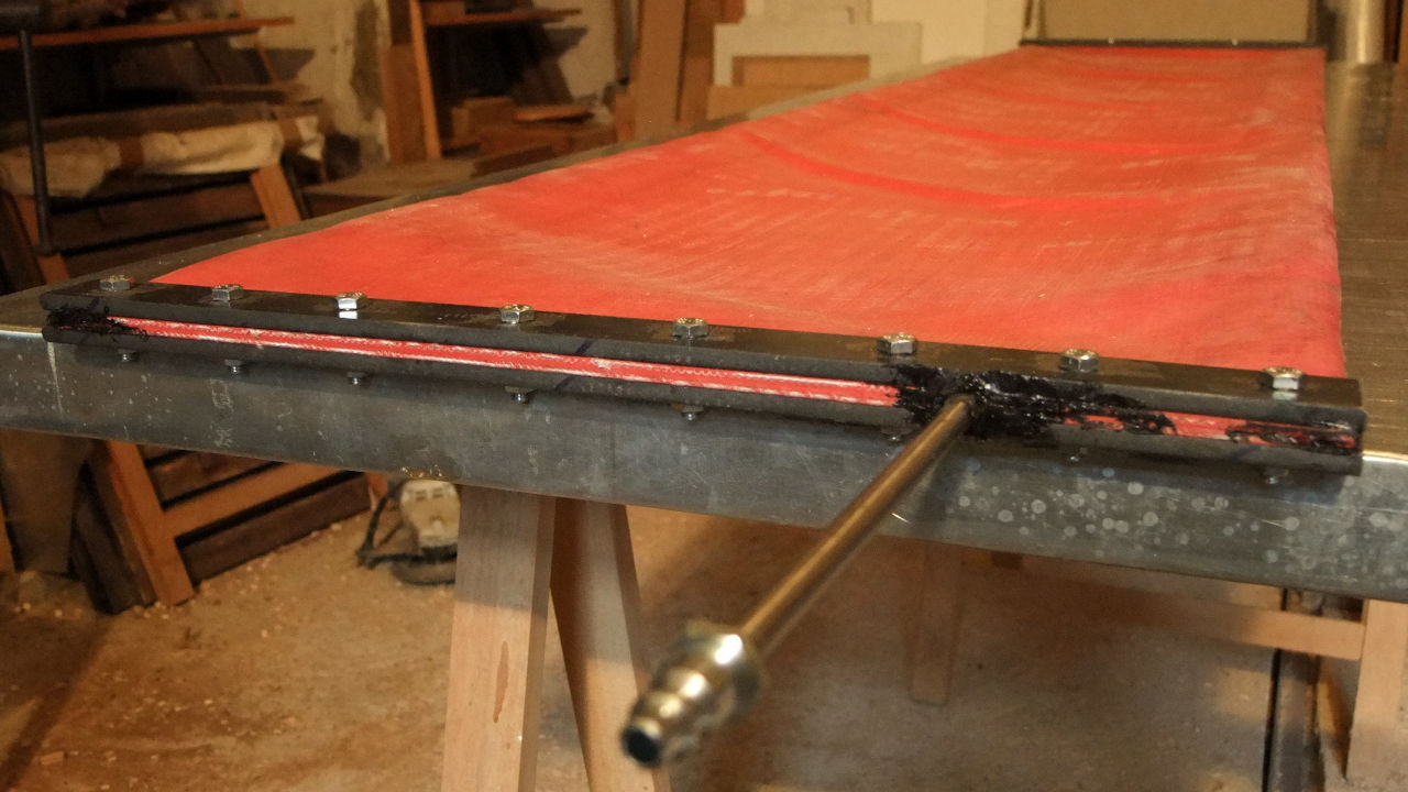 Baudruche gonflable pour la fabrication de skis
